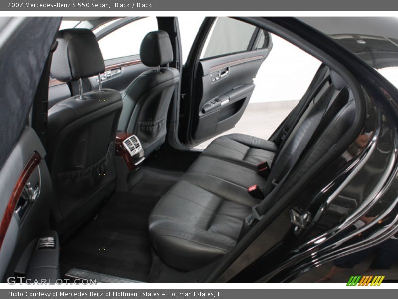 Black / Black 2007 Mercedes-Benz S 550 Sedan