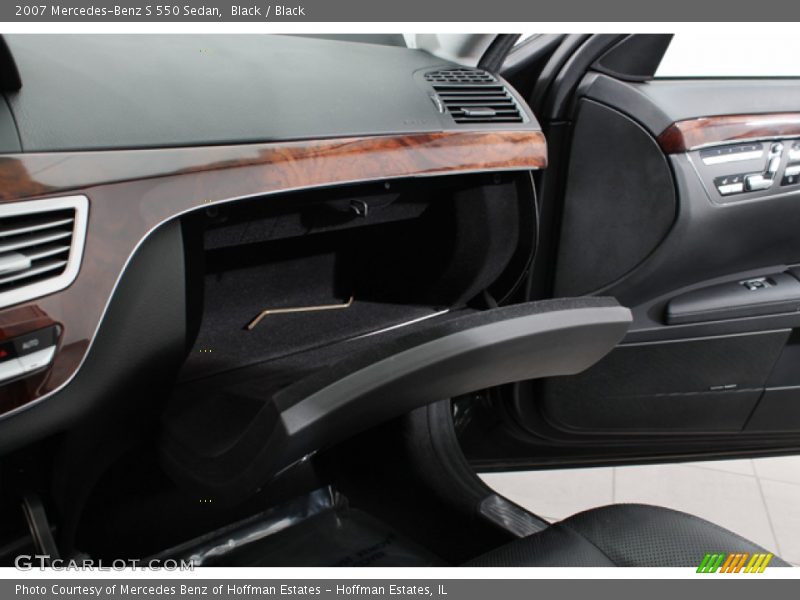 Black / Black 2007 Mercedes-Benz S 550 Sedan