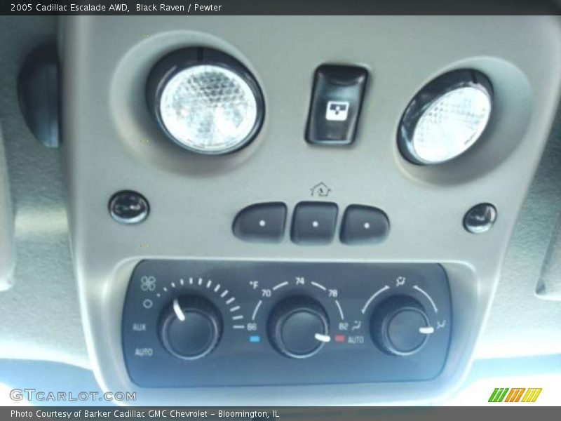 Black Raven / Pewter 2005 Cadillac Escalade AWD