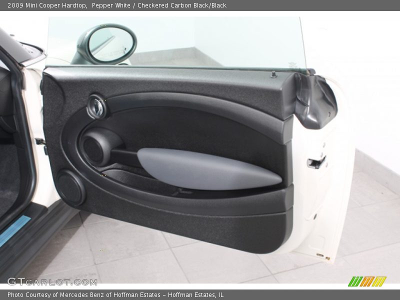 Pepper White / Checkered Carbon Black/Black 2009 Mini Cooper Hardtop