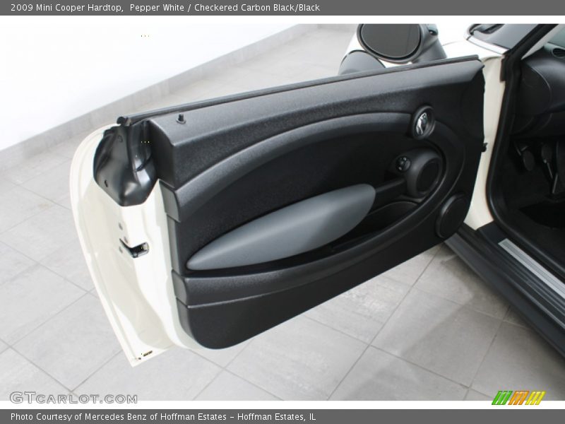 Pepper White / Checkered Carbon Black/Black 2009 Mini Cooper Hardtop