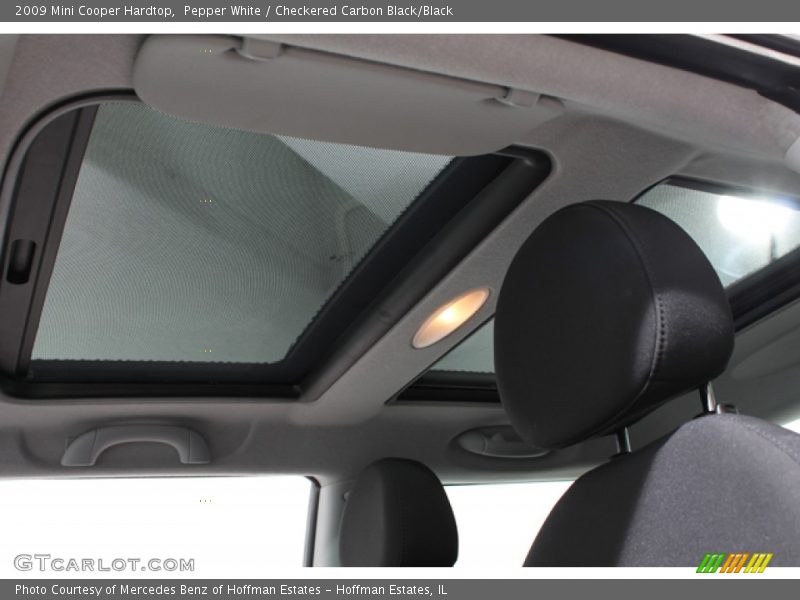 Pepper White / Checkered Carbon Black/Black 2009 Mini Cooper Hardtop