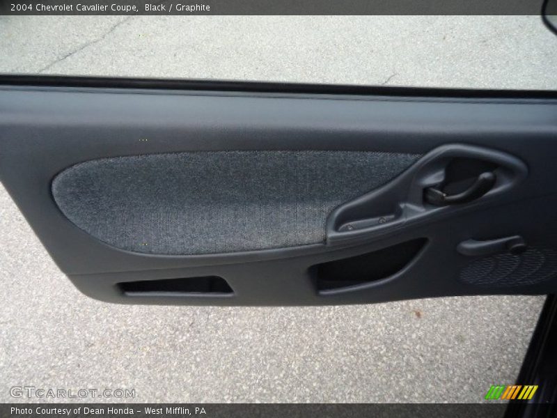Black / Graphite 2004 Chevrolet Cavalier Coupe