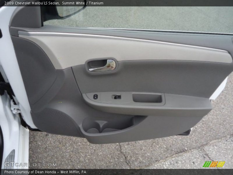 Summit White / Titanium 2009 Chevrolet Malibu LS Sedan