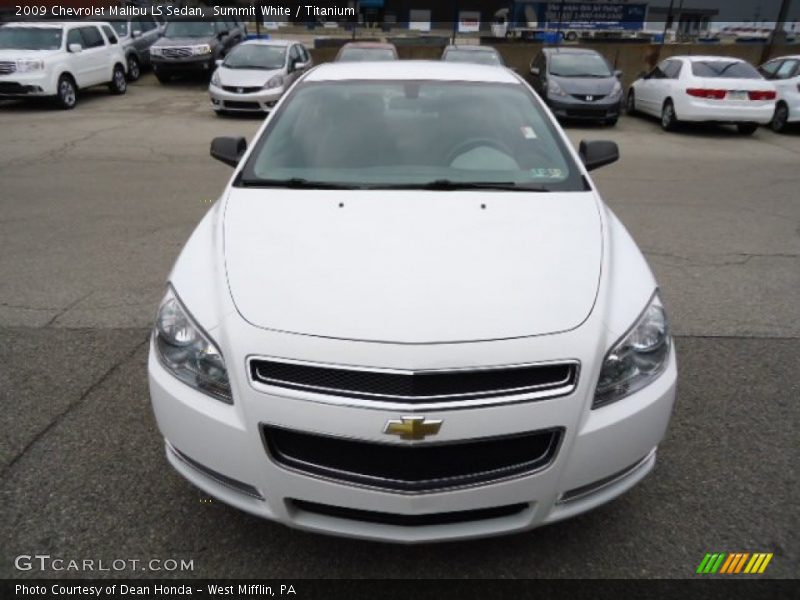 Summit White / Titanium 2009 Chevrolet Malibu LS Sedan