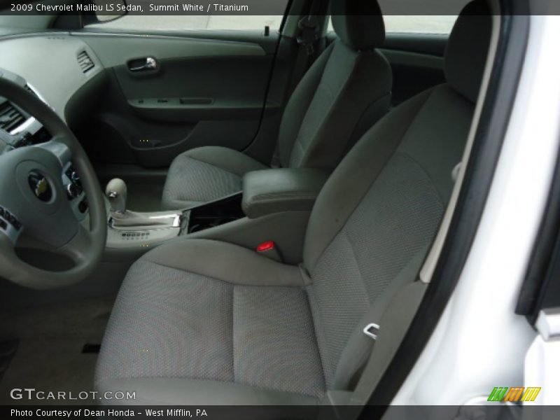 Summit White / Titanium 2009 Chevrolet Malibu LS Sedan
