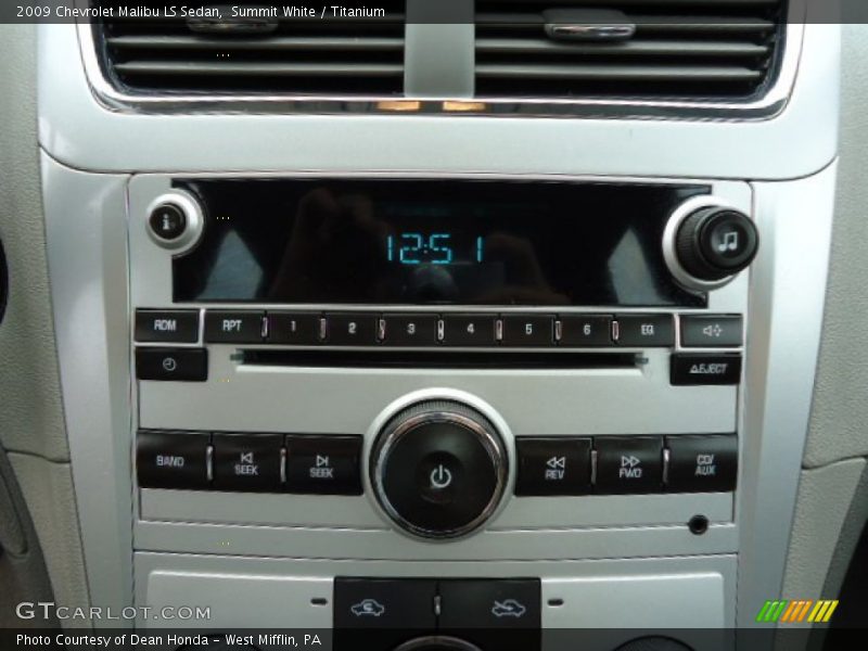 Summit White / Titanium 2009 Chevrolet Malibu LS Sedan