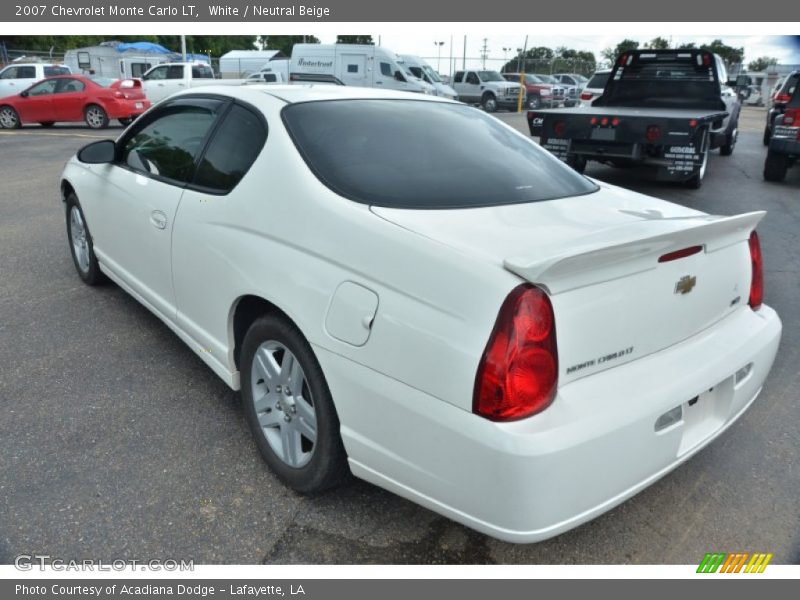 White / Neutral Beige 2007 Chevrolet Monte Carlo LT