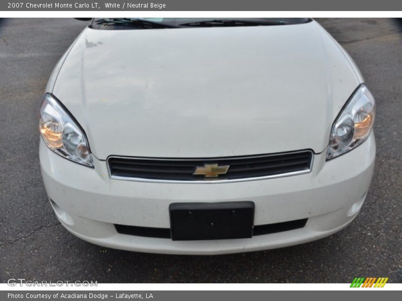 White / Neutral Beige 2007 Chevrolet Monte Carlo LT