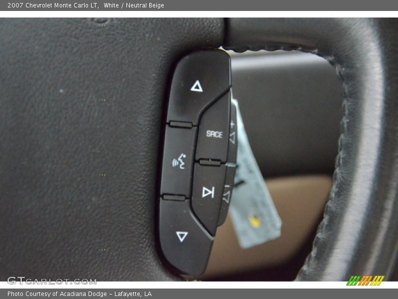 White / Neutral Beige 2007 Chevrolet Monte Carlo LT