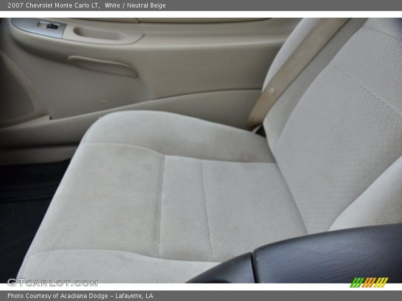 White / Neutral Beige 2007 Chevrolet Monte Carlo LT