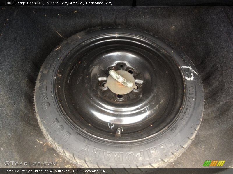 Mineral Gray Metallic / Dark Slate Gray 2005 Dodge Neon SXT