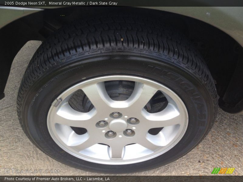Mineral Gray Metallic / Dark Slate Gray 2005 Dodge Neon SXT