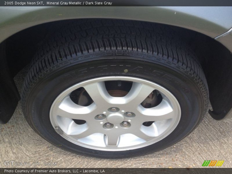 Mineral Gray Metallic / Dark Slate Gray 2005 Dodge Neon SXT