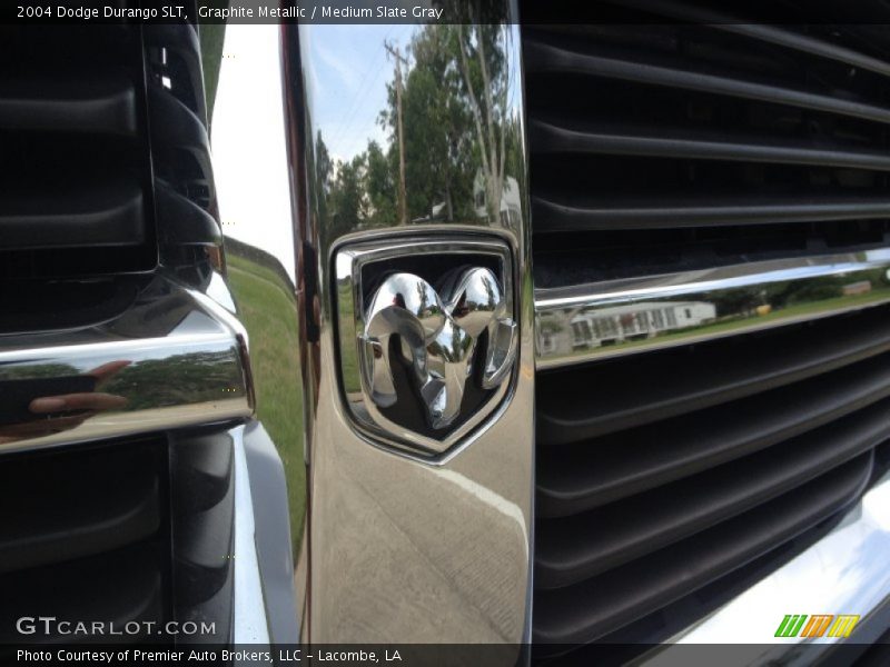 Graphite Metallic / Medium Slate Gray 2004 Dodge Durango SLT