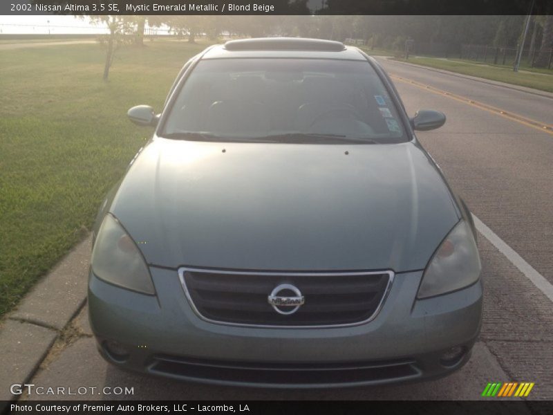 Mystic Emerald Metallic / Blond Beige 2002 Nissan Altima 3.5 SE