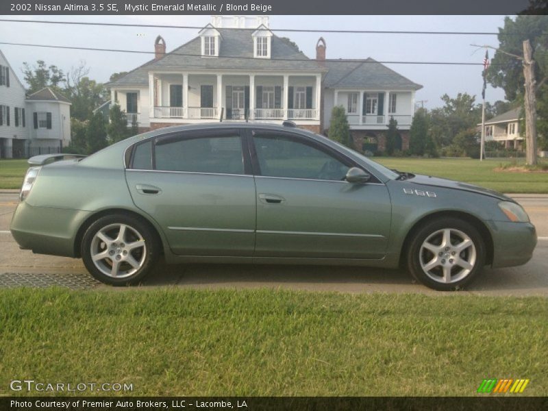 Mystic Emerald Metallic / Blond Beige 2002 Nissan Altima 3.5 SE