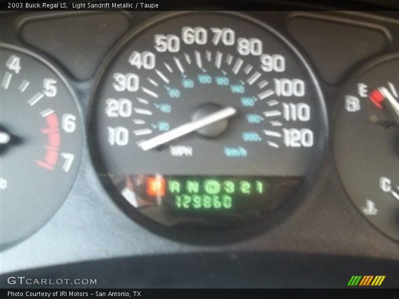 Light Sandrift Metallic / Taupe 2003 Buick Regal LS
