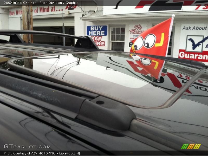 Black Obsidian / Graphite 2002 Infiniti QX4 4x4