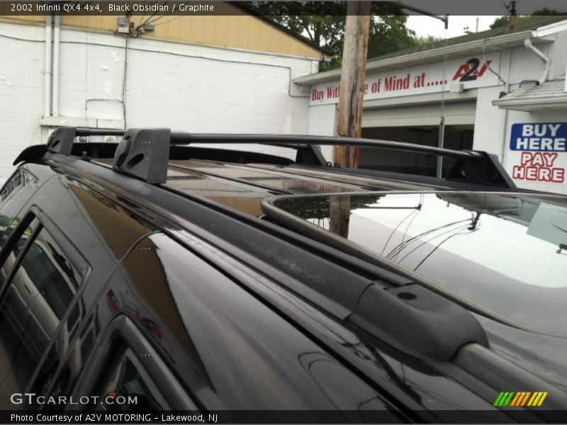 Black Obsidian / Graphite 2002 Infiniti QX4 4x4