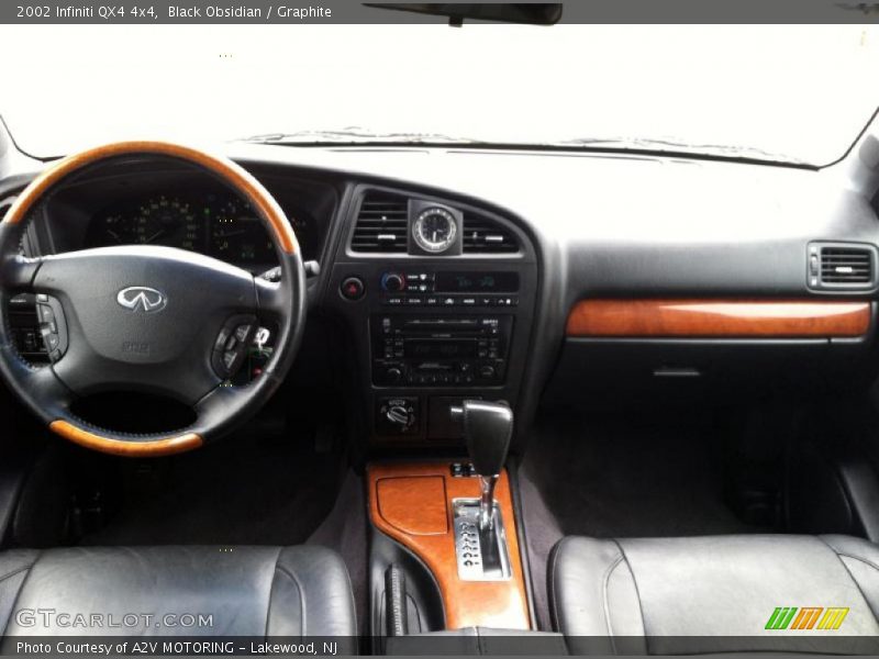 Black Obsidian / Graphite 2002 Infiniti QX4 4x4