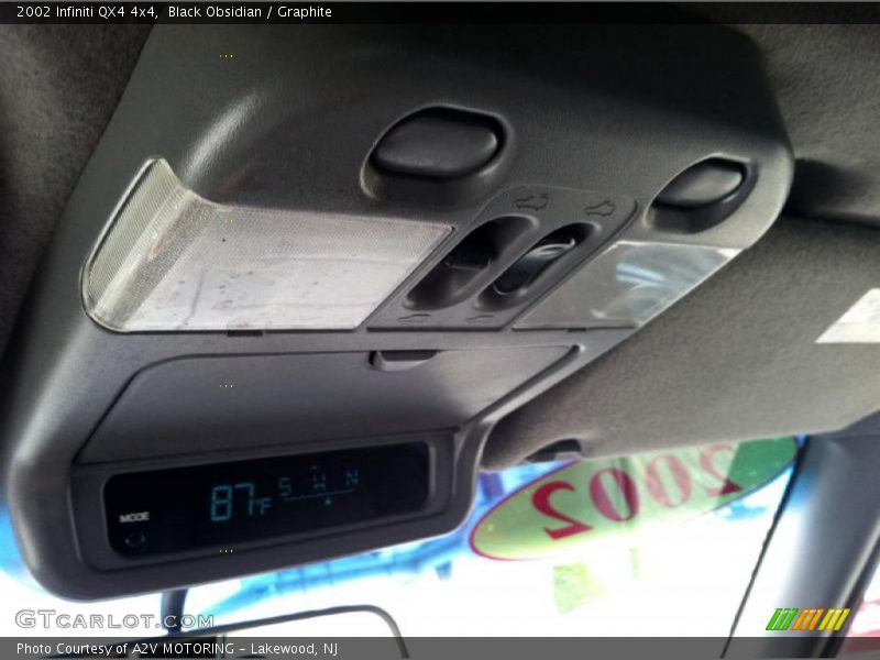 Black Obsidian / Graphite 2002 Infiniti QX4 4x4