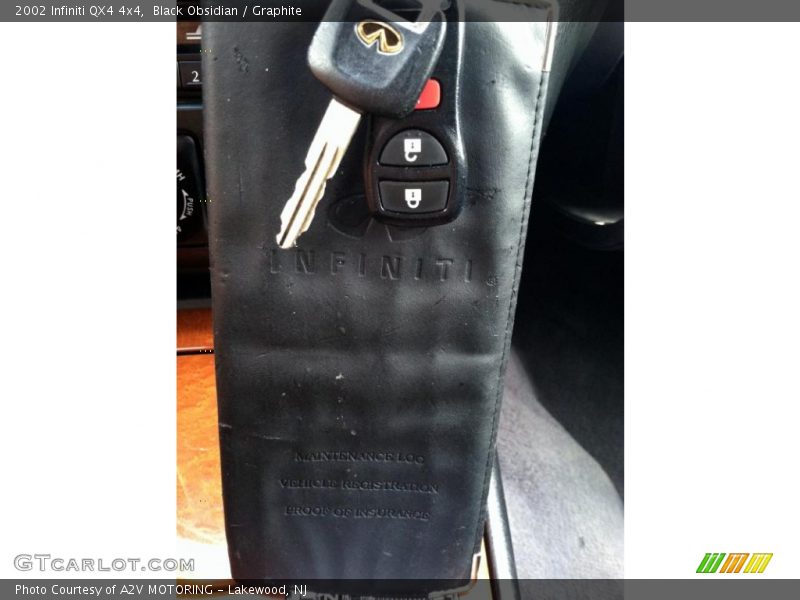 Black Obsidian / Graphite 2002 Infiniti QX4 4x4