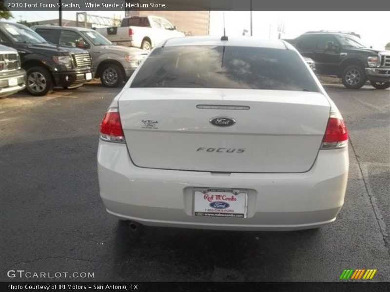 White Suede / Medium Stone 2010 Ford Focus S Sedan