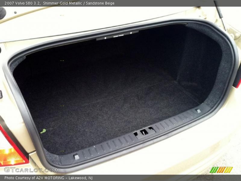 Shimmer Gold Metallic / Sandstone Beige 2007 Volvo S80 3.2