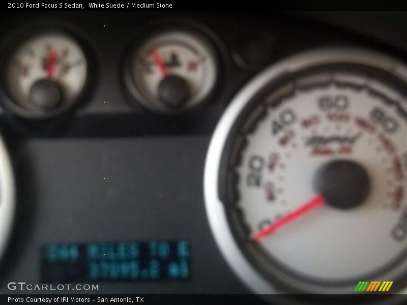 White Suede / Medium Stone 2010 Ford Focus S Sedan