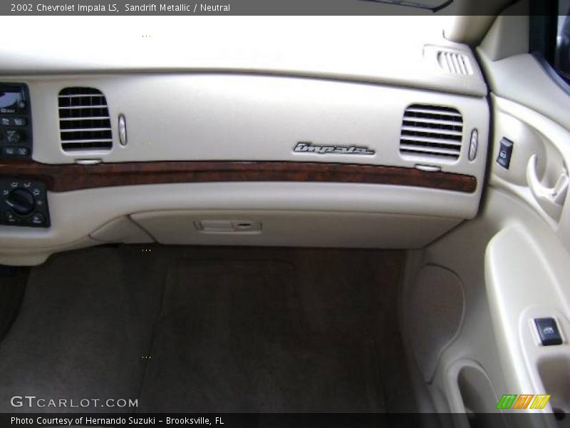 Sandrift Metallic / Neutral 2002 Chevrolet Impala LS