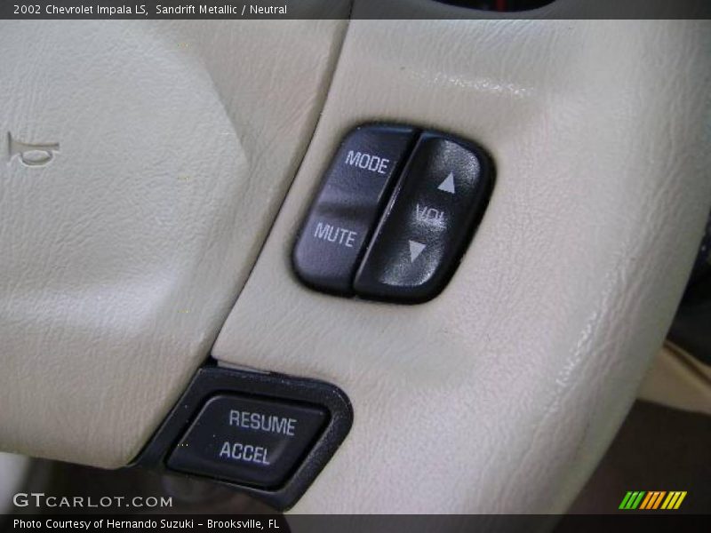 Sandrift Metallic / Neutral 2002 Chevrolet Impala LS