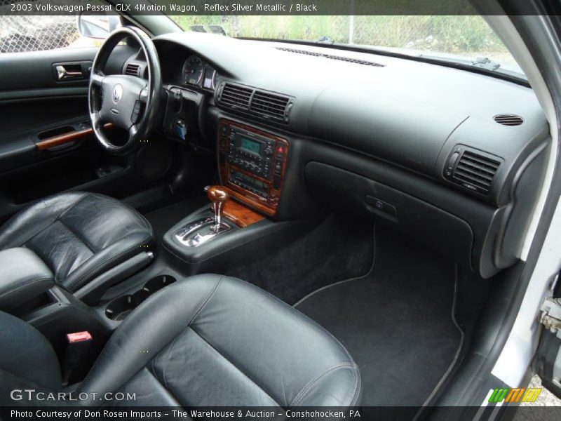 Dashboard of 2003 Passat GLX 4Motion Wagon