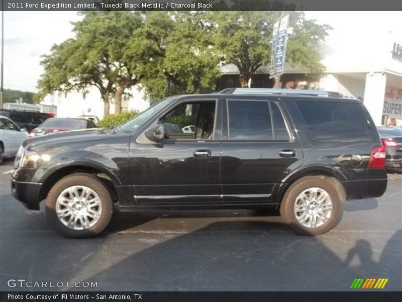 Tuxedo Black Metallic / Charcoal Black 2011 Ford Expedition Limited