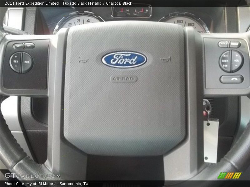 Tuxedo Black Metallic / Charcoal Black 2011 Ford Expedition Limited
