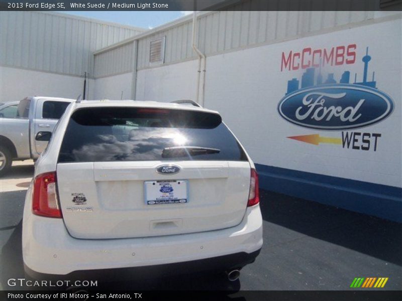 White Suede / Medium Light Stone 2013 Ford Edge SE