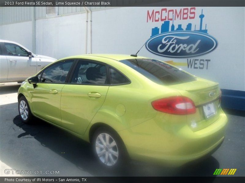 Lime Squeeze / Charcoal Black 2013 Ford Fiesta SE Sedan