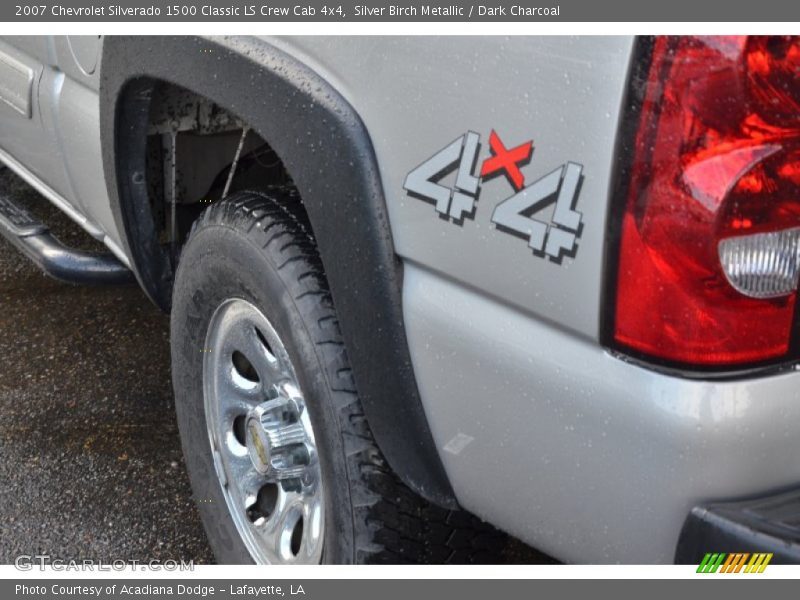 Silver Birch Metallic / Dark Charcoal 2007 Chevrolet Silverado 1500 Classic LS Crew Cab 4x4