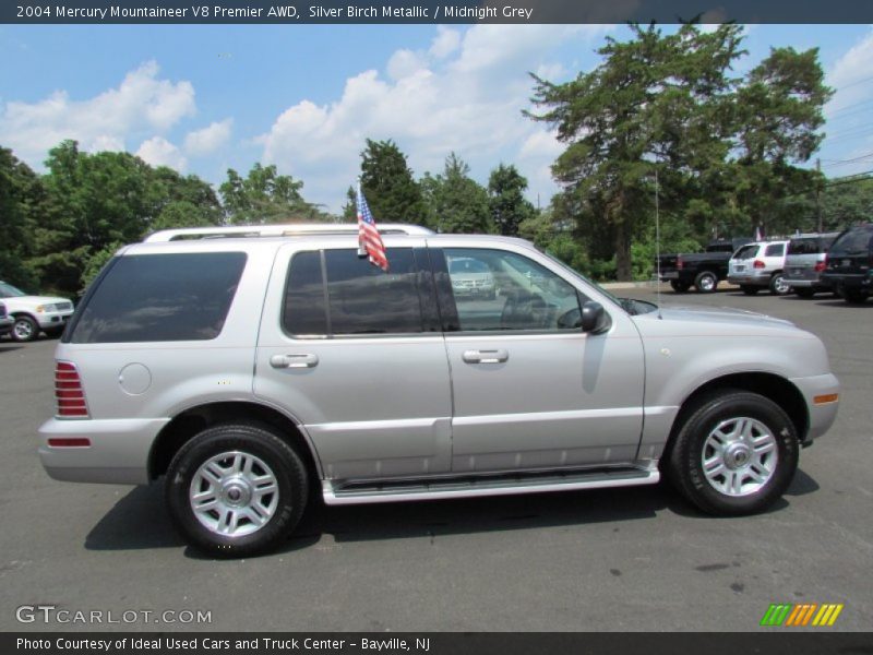 Silver Birch Metallic / Midnight Grey 2004 Mercury Mountaineer V8 Premier AWD