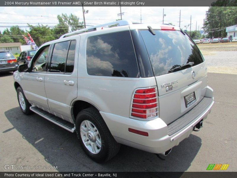 Silver Birch Metallic / Midnight Grey 2004 Mercury Mountaineer V8 Premier AWD