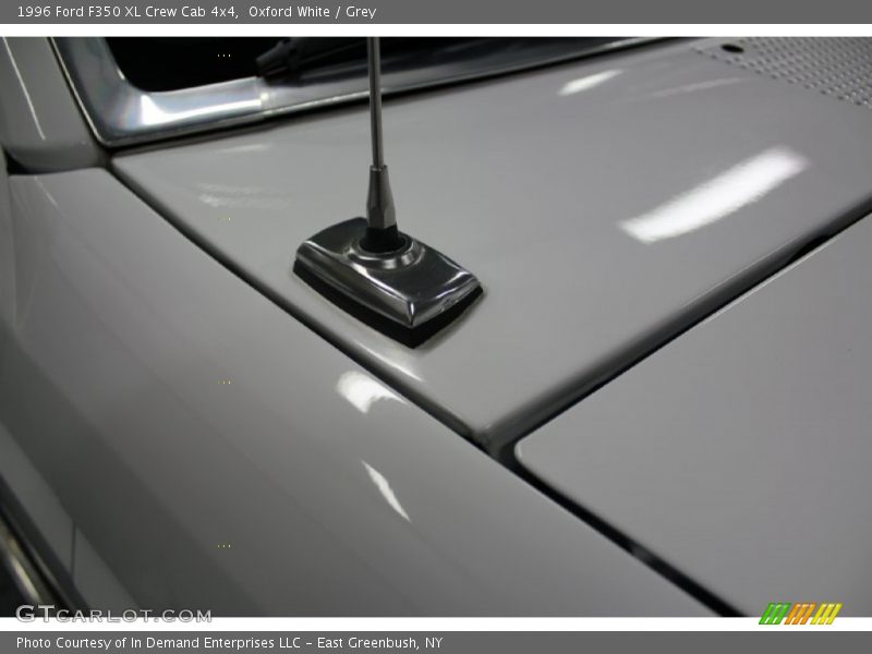 Oxford White / Grey 1996 Ford F350 XL Crew Cab 4x4