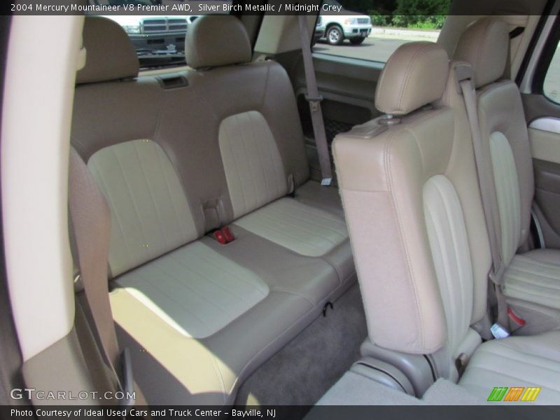 Silver Birch Metallic / Midnight Grey 2004 Mercury Mountaineer V8 Premier AWD