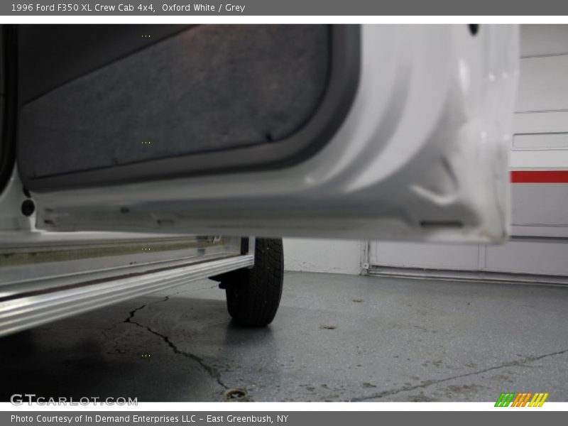 Oxford White / Grey 1996 Ford F350 XL Crew Cab 4x4