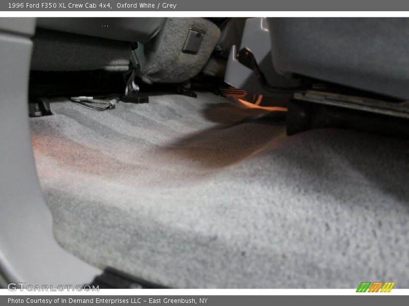 Oxford White / Grey 1996 Ford F350 XL Crew Cab 4x4