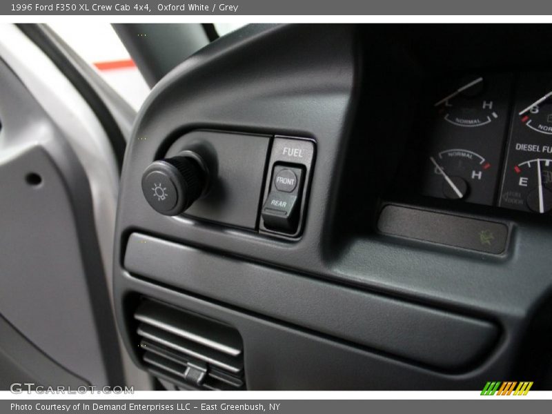 Oxford White / Grey 1996 Ford F350 XL Crew Cab 4x4