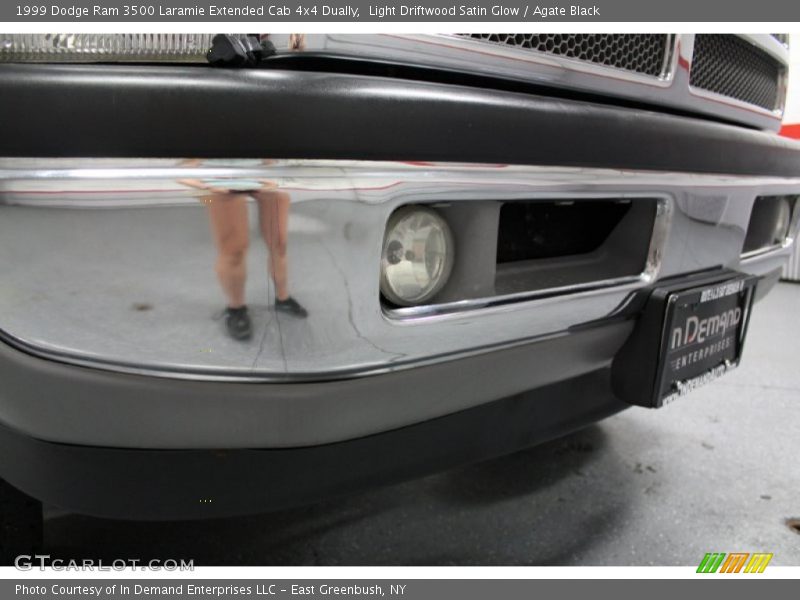 Light Driftwood Satin Glow / Agate Black 1999 Dodge Ram 3500 Laramie Extended Cab 4x4 Dually