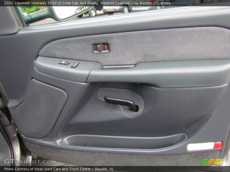 Medium Charcoal Gray Metallic / Graphite 2002 Chevrolet Silverado 3500 LS Crew Cab 4x4 Dually