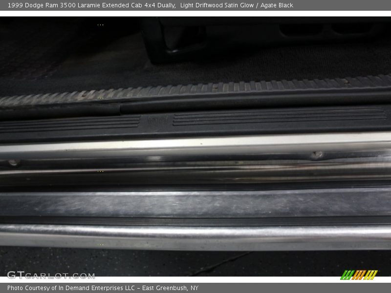 Light Driftwood Satin Glow / Agate Black 1999 Dodge Ram 3500 Laramie Extended Cab 4x4 Dually