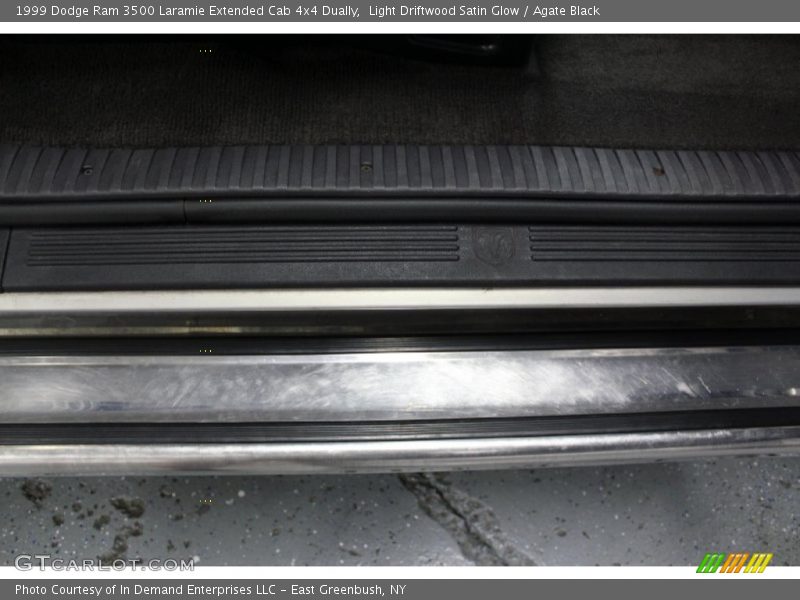 Light Driftwood Satin Glow / Agate Black 1999 Dodge Ram 3500 Laramie Extended Cab 4x4 Dually