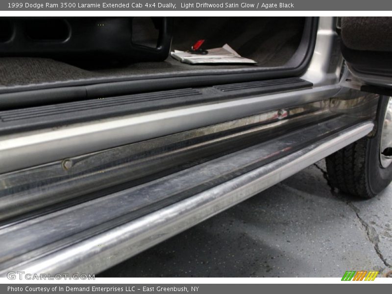 Light Driftwood Satin Glow / Agate Black 1999 Dodge Ram 3500 Laramie Extended Cab 4x4 Dually